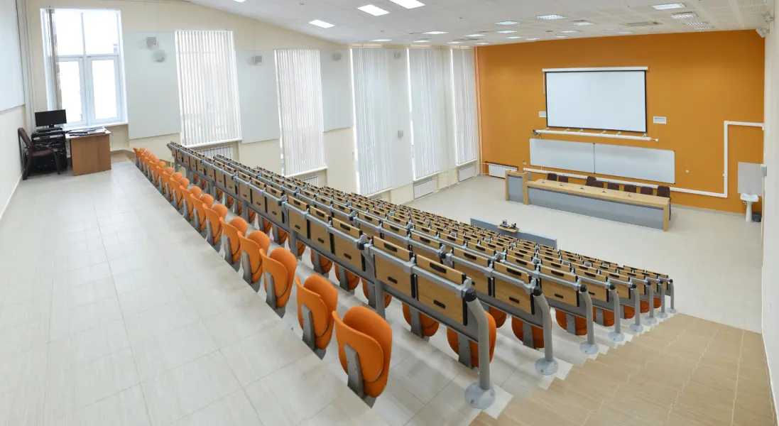 莫尔多瓦国立奥加廖夫大学